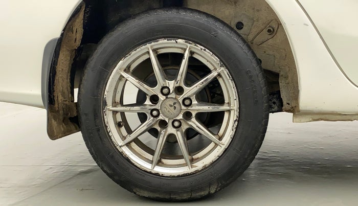 2011 Toyota Etios G, Petrol, Manual, 73,548 km, Right Rear Wheel