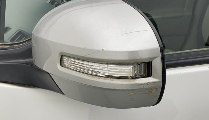 2012 Maruti Ertiga VDI, Diesel, Manual, 67,242 km, Left rear-view mirror - Indicator light not working