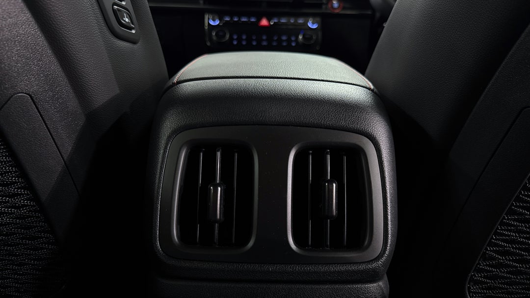 2025 Hyundai Tucson Premium N Line Hybrid (AWD), Automatic, 16163 km, Rear A/C Vent