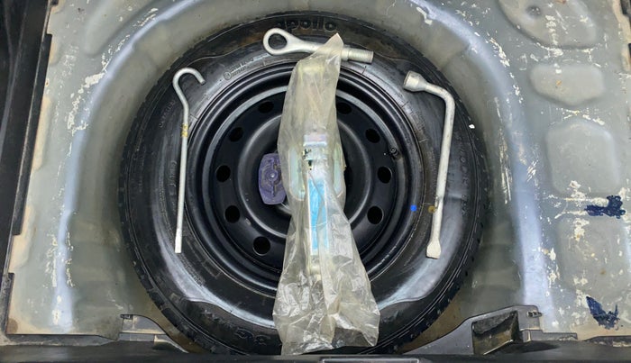 2018 Maruti Swift VXI D, Petrol, Manual, 94,328 km, Spare Tyre