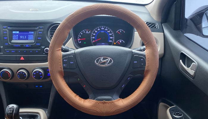 2014 Hyundai Grand i10 ASTA 1.1 CRDI OPT, Diesel, Manual, 66,331 km, Steering Wheel Close Up