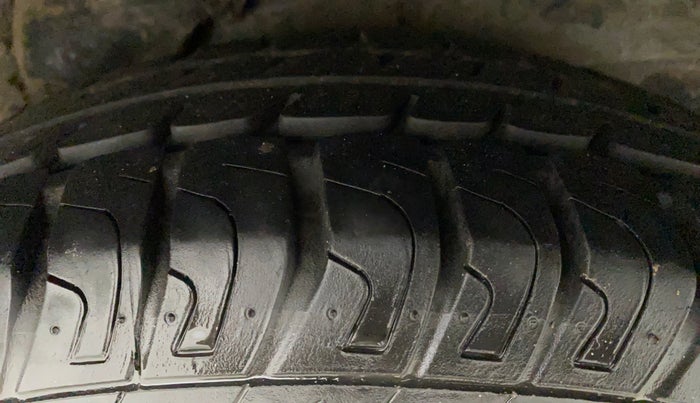 2010 Hyundai i10 ERA 1.1, Petrol, Manual, 60,967 km, Left Rear Tyre Tread