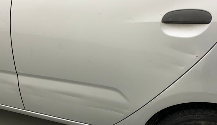 2010 Hyundai i10 ERA 1.1, Petrol, Manual, 60,967 km, Rear left door - Slightly dented