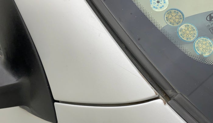 2010 Hyundai i10 ERA 1.1, Petrol, Manual, 60,967 km, Right A pillar - Paint is slightly faded