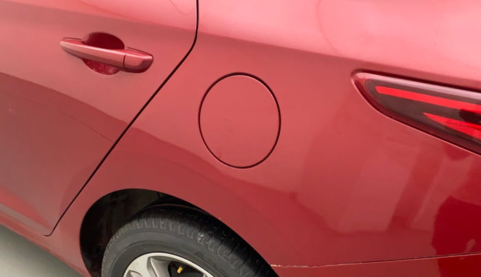 2018 Hyundai Verna 1.6 VTVT SX, Petrol, Manual, 52,146 km, Left quarter panel - Paint has minor damage