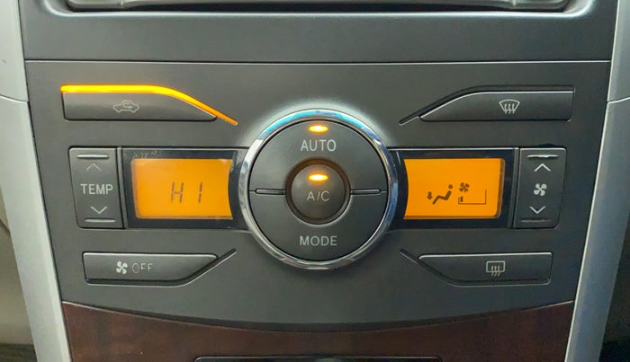 2012 Toyota Corolla Altis G, Petrol, Manual, 88,098 km, Automatic Climate Control