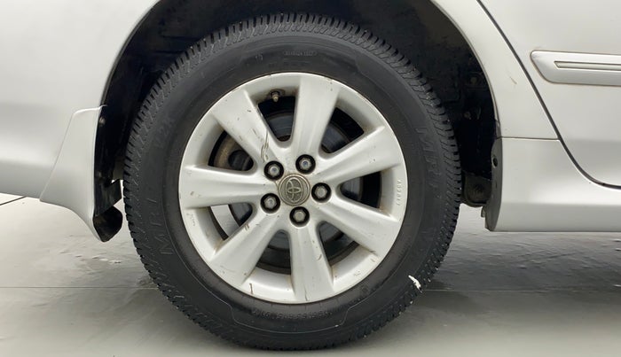 2012 Toyota Corolla Altis G, Petrol, Manual, 88,098 km, Right Rear Wheel