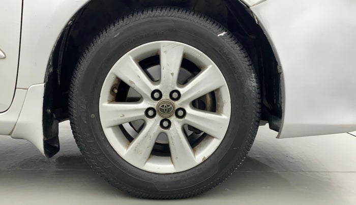 2012 Toyota Corolla Altis G, Petrol, Manual, 88,098 km, Right Front Wheel