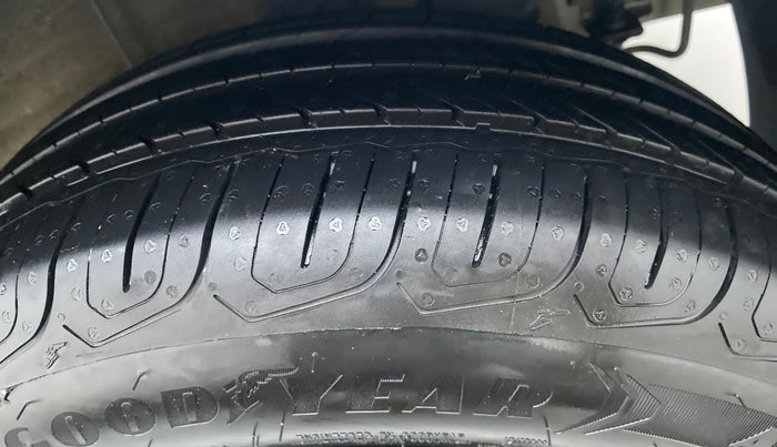 2018 Hyundai Grand i10 SPORTZ 1.2 KAPPA VTVT, Petrol, Manual, 55,531 km, Left Rear Tyre Tread