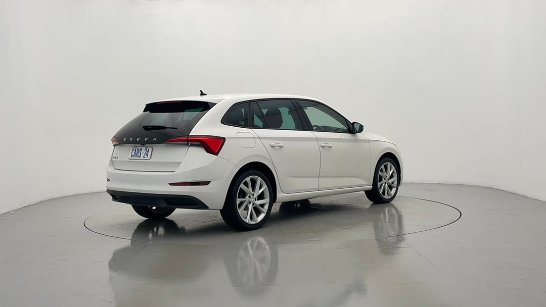 Right Back Diagonal (45- Degree) View