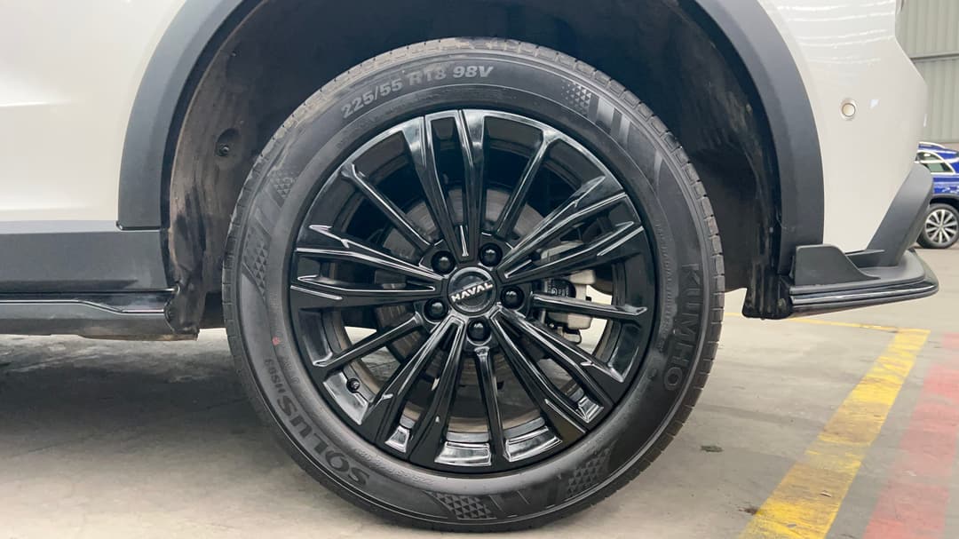 2025 GWM Haval Jolion Ultra, Automatic, 19617 km, Left Rear Wheel
