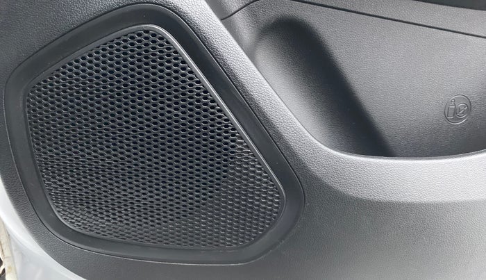 2022 Hyundai VENUE SX 1.0 TURBO, Petrol, Manual, 12,099 km, Speaker