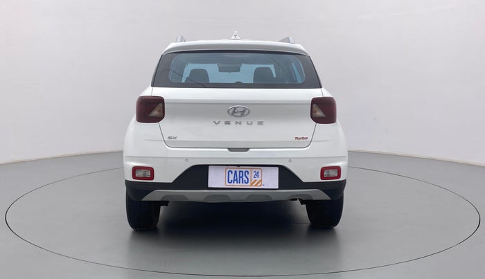2022 Hyundai VENUE SX 1.0 TURBO, Petrol, Manual, 12,099 km, Back/Rear