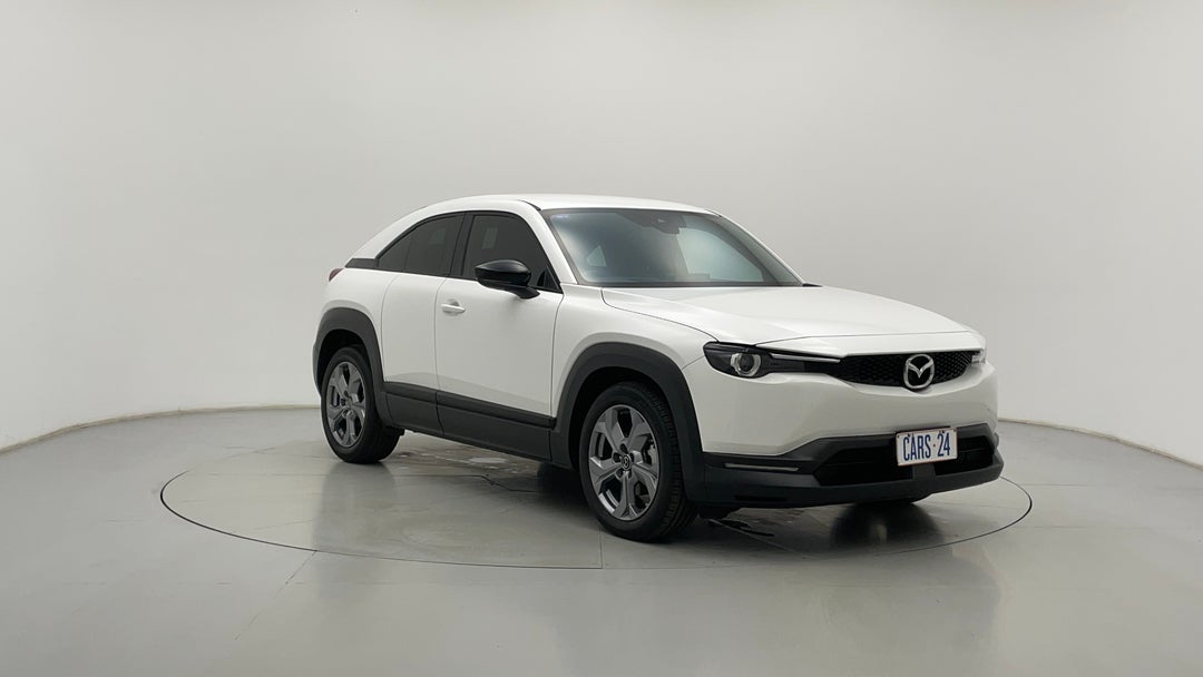 Right Front Diagonal (45- Degree) View