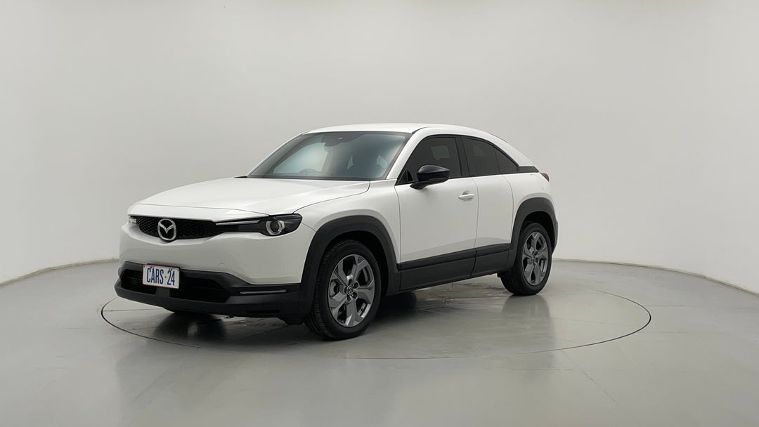 Left Front Diagonal (45- Degree) View