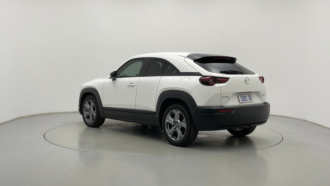 Left Back Diagonal (45- Degree) View