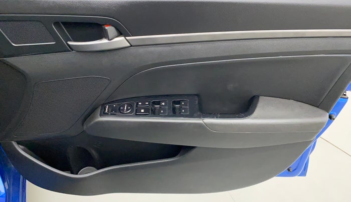 2016 Hyundai New Elantra 2.0 SX AT PETROL, Petrol, Automatic, 75,545 km, Driver Side Door Panels Control