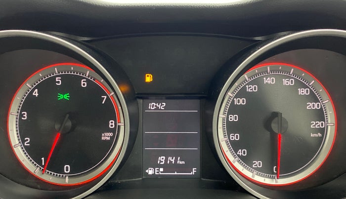 2018 Maruti Swift VXI D, Petrol, Manual, 19,714 km, Odometer Image