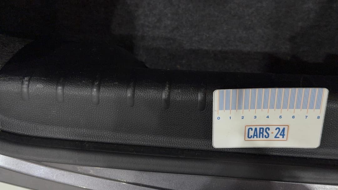 2017 Honda City Vti, Automatic, 58447 km, Boot Interior Scratch