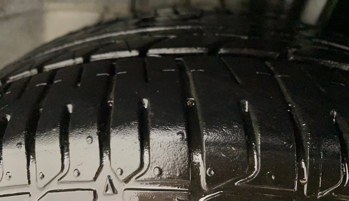 2015 Hyundai i20 Active 1.2 S, Petrol, Manual, 69,077 km, Left Rear Tyre Tread