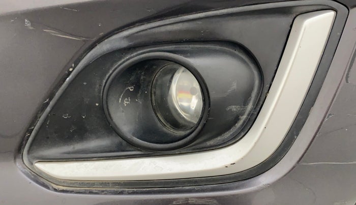 2017 Maruti Swift VXI, Petrol, Manual, 67,043 km, Left fog light - Not working