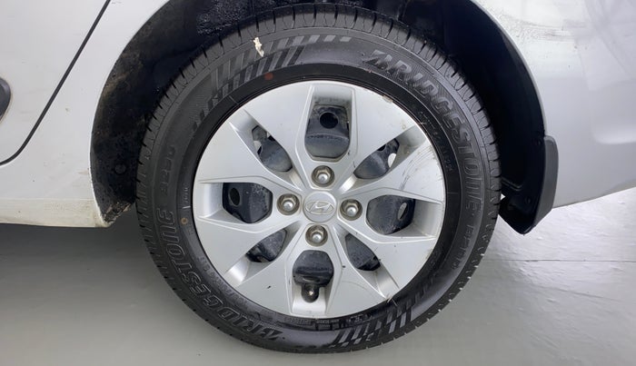 2015 Hyundai Xcent S 1.2, Petrol, Manual, 76,989 km, Left Rear Wheel