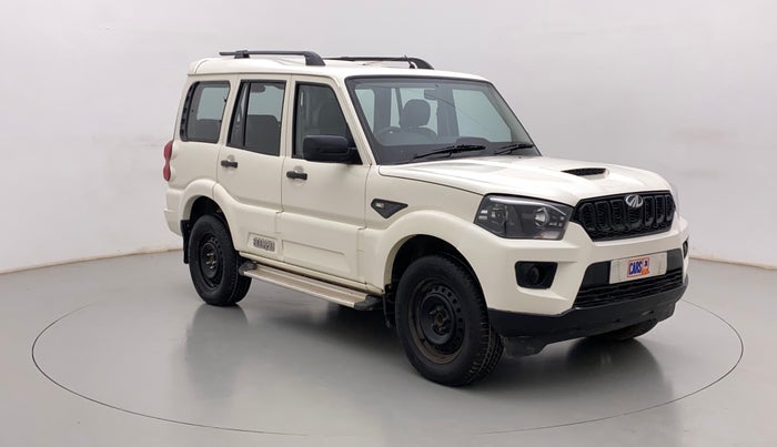 2018 Mahindra Scorpio S5, Diesel, Manual, 69,010 km, Right Front Diagonal