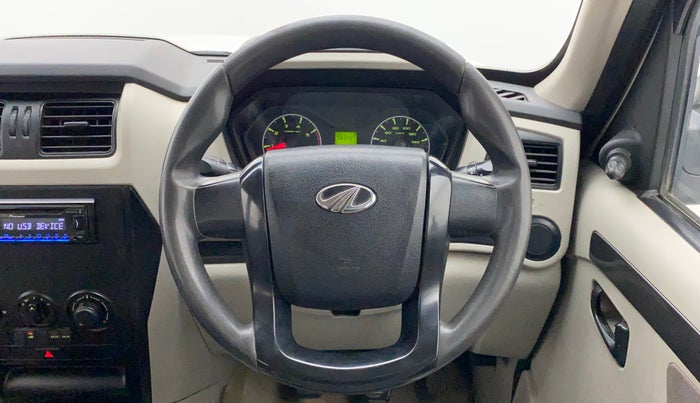 2018 Mahindra Scorpio S5, Diesel, Manual, 69,010 km, Steering Wheel Close Up