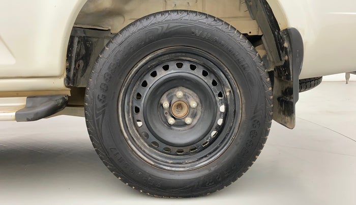 2018 Mahindra Scorpio S5, Diesel, Manual, 69,010 km, Left Rear Wheel