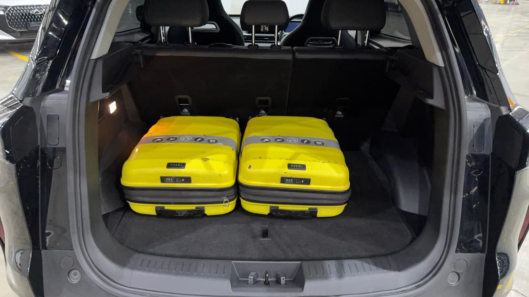 2025 Chery Tiggo 4 Ultimate Hev, Automatic, 15387 km, Boot Inside View with Luggage
