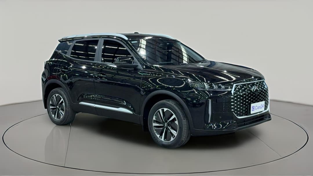 2025 Chery Tiggo 4 Ultimate Hev, Automatic, 15387 km, Right Front Diagonal (45- Degree) View