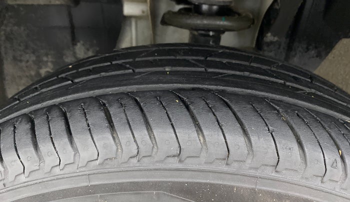 2021 Renault Kiger RXL MT, Petrol, Manual, 20,537 km, Left Front Tyre Tread