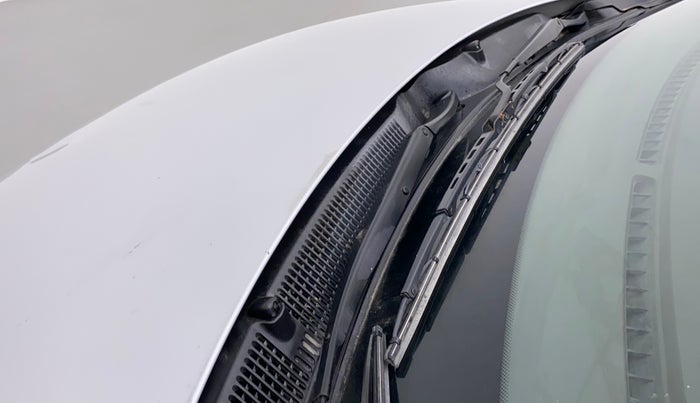 2011 Hyundai i10 MAGNA 1.2, Petrol, Manual, 60,372 km, Front windshield - Wiper nozzle not functional