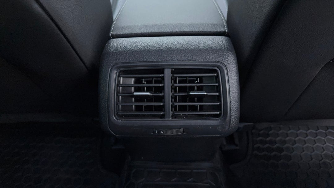 Rear A/C Vent
