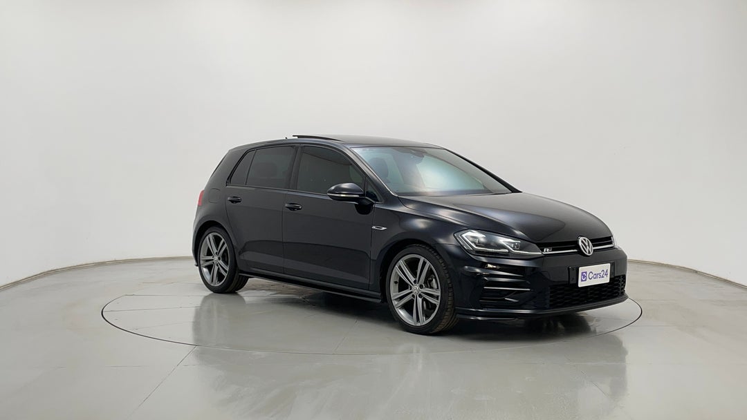 Right Front Diagonal (45- Degree) View