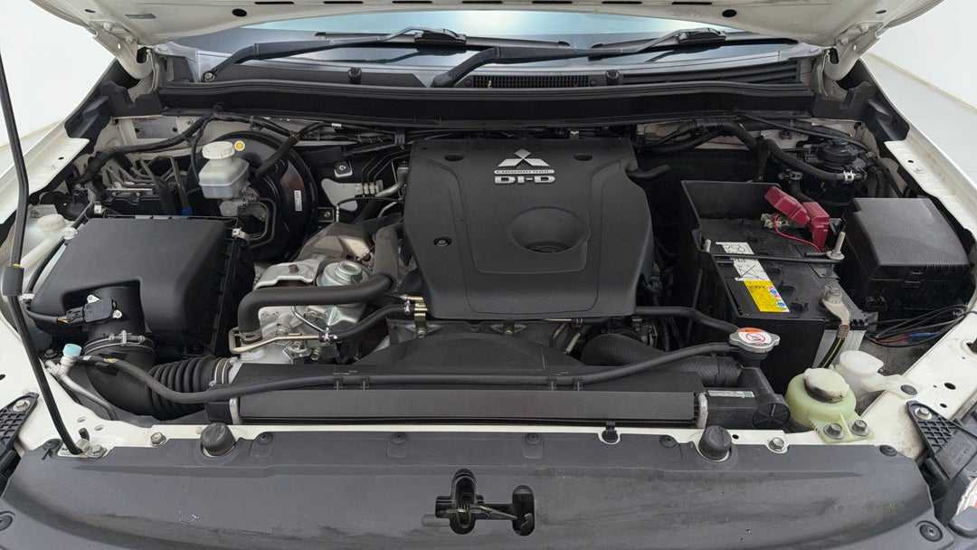 Open Bonnet (Engine)
