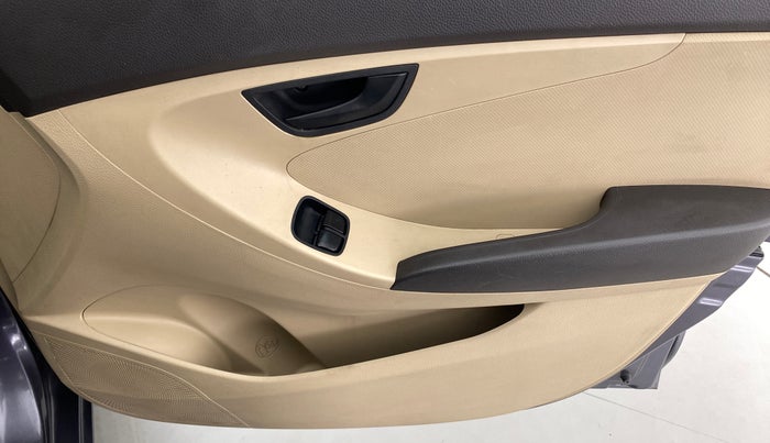 2018 Hyundai Eon ERA PLUS, Petrol, Manual, 21,004 km, Driver Side Door Panels Control
