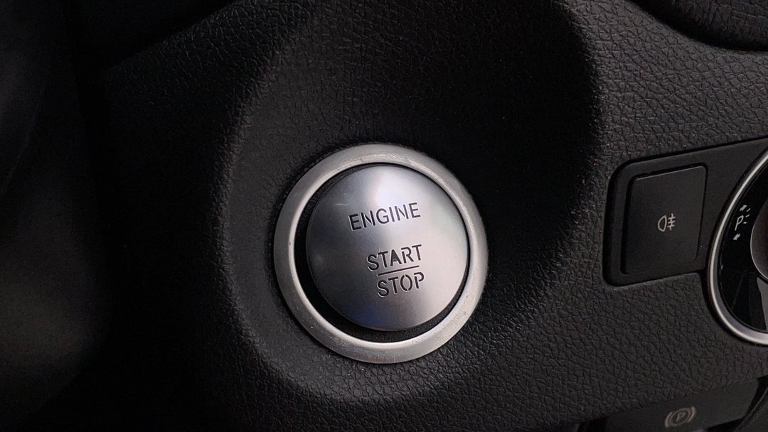 2018 Mercedes-benz GLA 180, Automatic, 51005 km, Keyless / Button Start