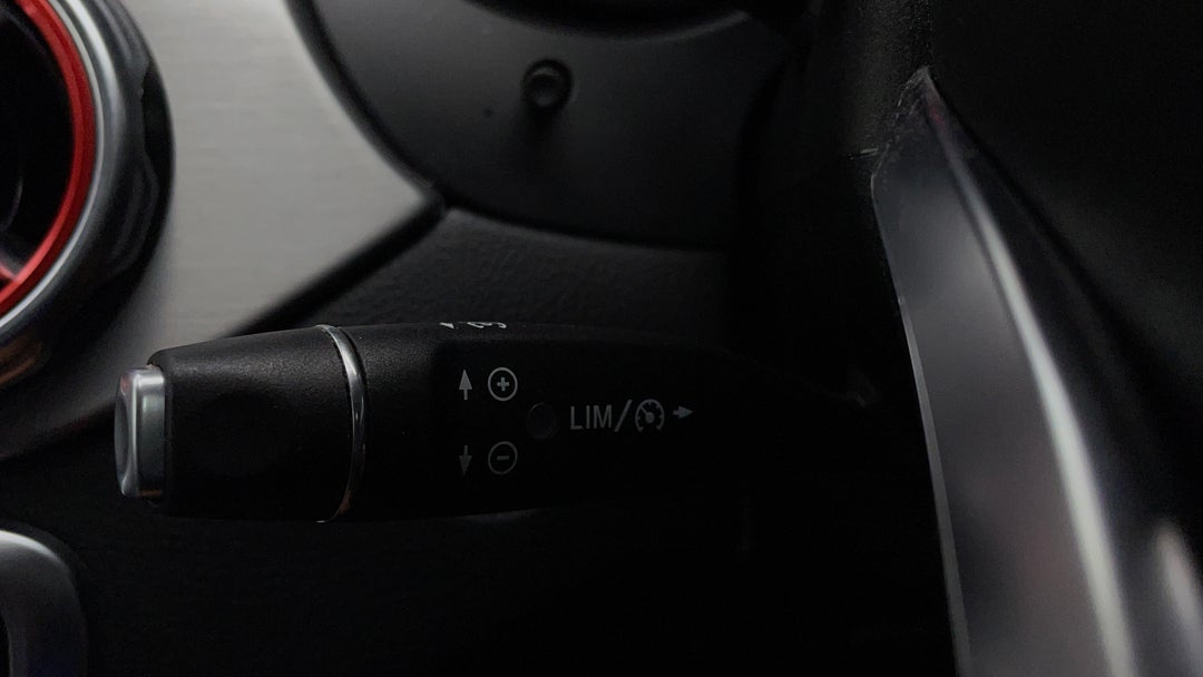 2018 Mercedes-benz GLA 180, Automatic, 51005 km, Cruise Control