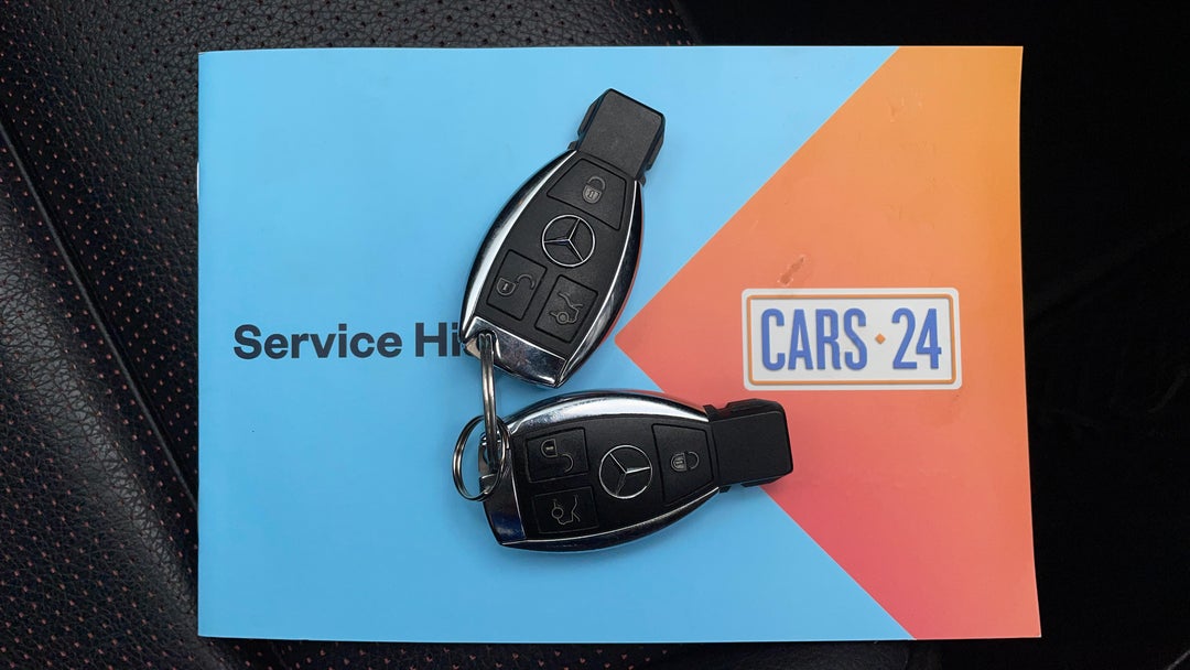 2018 Mercedes-benz GLA 180, Automatic, 51005 km, Key Close-up