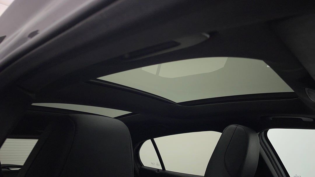 2018 Mercedes-benz GLA 180, Automatic, 51005 km, Interior Sunroof/Moonroof