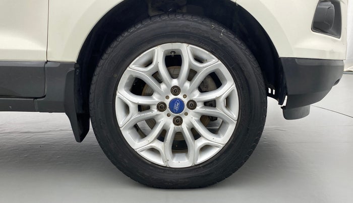 2015 Ford Ecosport 1.5TITANIUM TDCI, Diesel, Manual, 1,28,057 km, Right Front Wheel