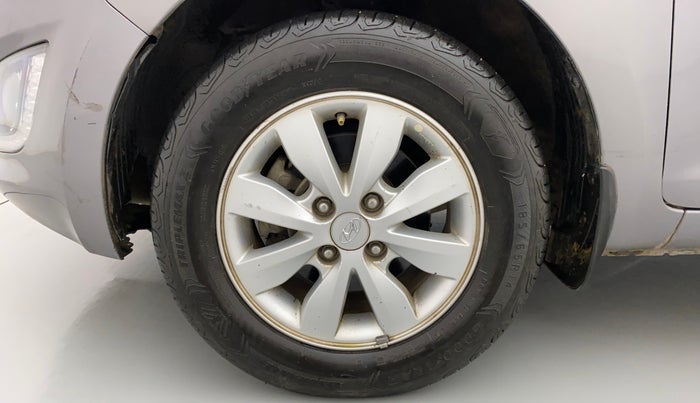 2014 Hyundai Elite i20 SPORTZ 1.2, Petrol, Manual, 70,766 km, Left Front Wheel