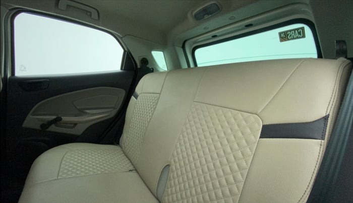 2016 Ford Ecosport AMBIENTE 1.5L DIESEL, Diesel, Manual, 76,166 km, Right Side Rear Door Cabin