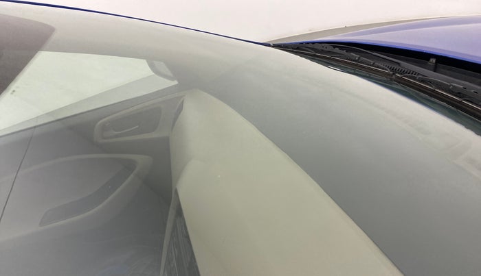 2017 Hyundai Elite i20 MAGNA 1.2, Petrol, Manual, 74,472 km, Front windshield - Minor spot on windshield