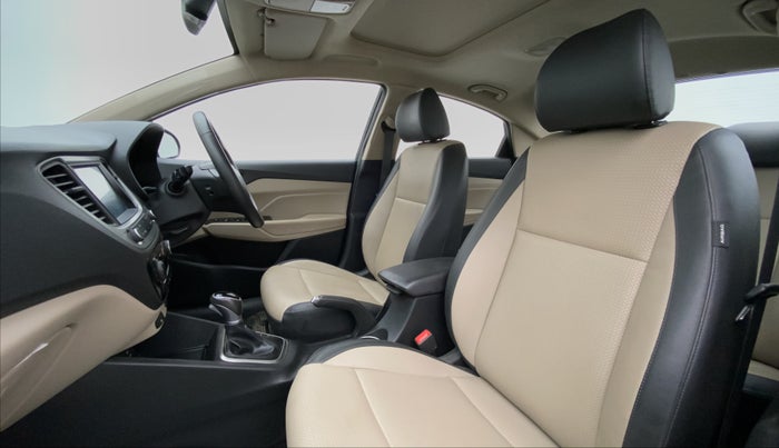 2018 Hyundai Verna 1.6 SX VTVT AT (O), Petrol, Automatic, 40,438 km, Right Side Front Door Cabin