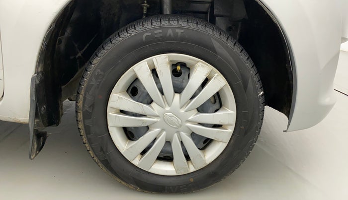 2017 Datsun Go ANNIVERSARY EDITION, Petrol, Manual, 44,793 km, Right Front Wheel