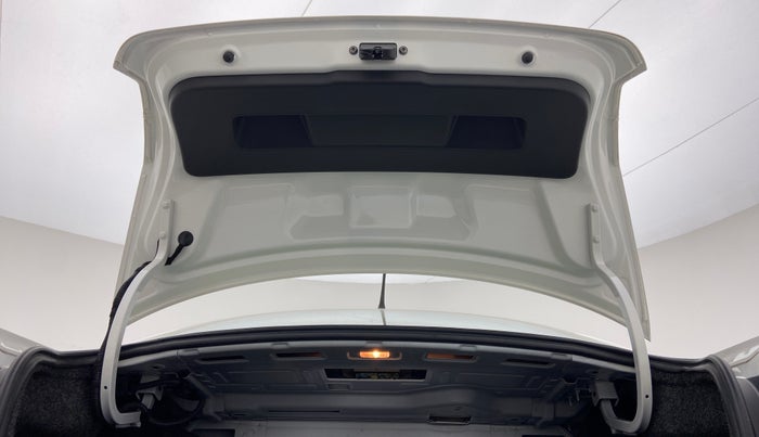2021 Volkswagen Vento HIGHLINE PLUS 1.0 TSI AT, Petrol, Automatic, 8,584 km, Boot Door Open