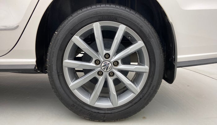 2021 Volkswagen Vento HIGHLINE PLUS 1.0 TSI AT, Petrol, Automatic, 8,584 km, Left Rear Wheel