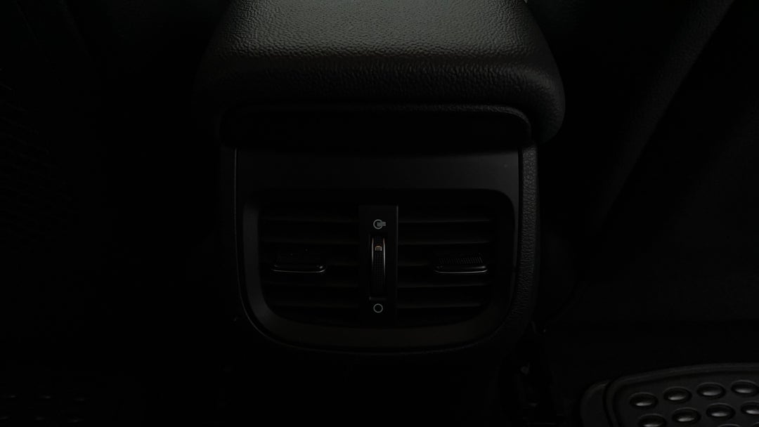 2021 Kia Cerato Sport+, Automatic, 26377 km, Rear A/C Vent